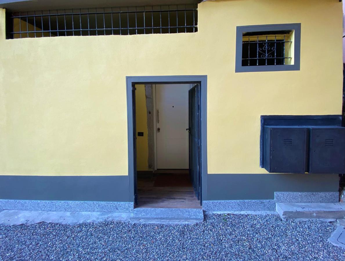 Ferienwohnung Nicolaus Sesto Calende Exterior foto